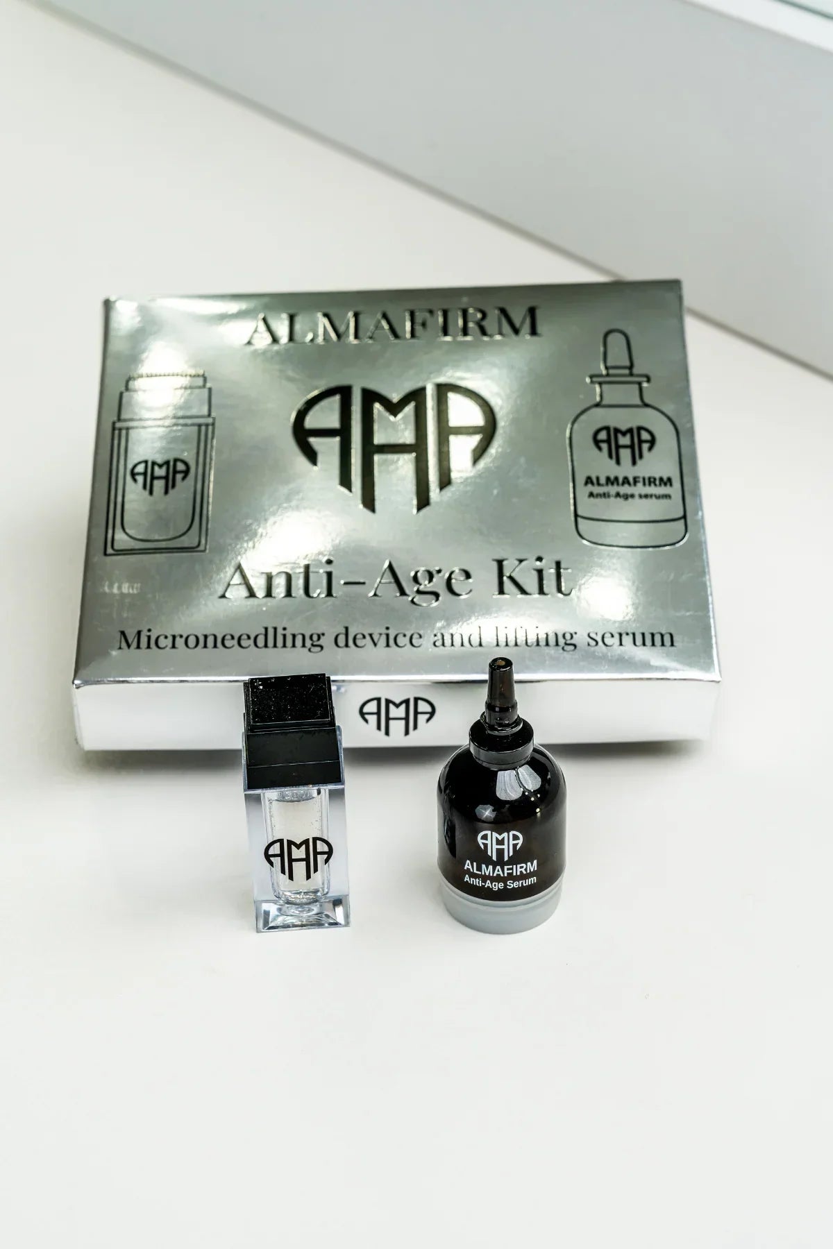 Anti-Aging-Mikroneedling-Therapie (1 Serum 10 ml + Applikator)